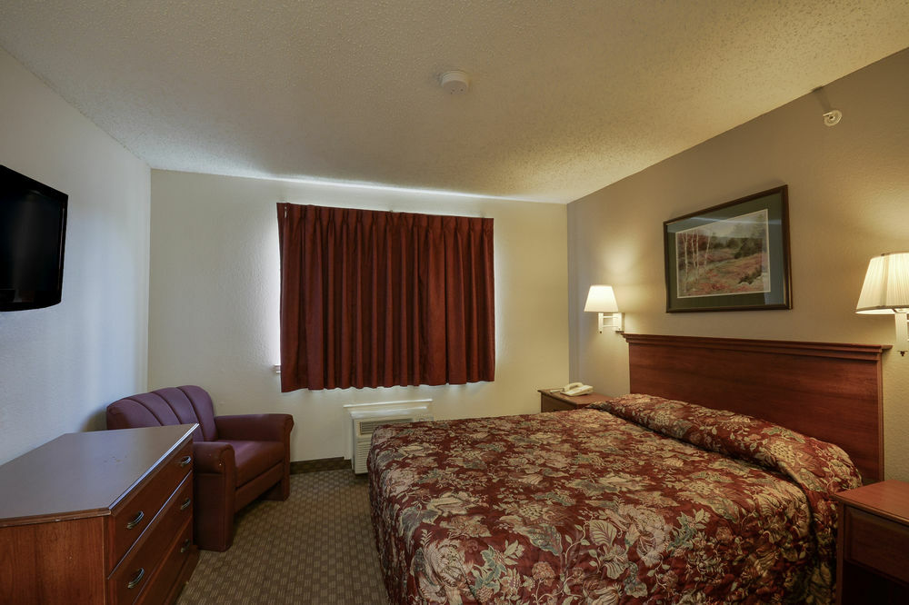 Intown Suites Extended Stay Select Houston Tx - Brookhollow Екстериор снимка